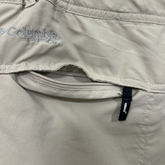 Columbia PFG Capri Pants Size 10 Beige Palm Peak Inseam 21 in - Picture 10 of 15